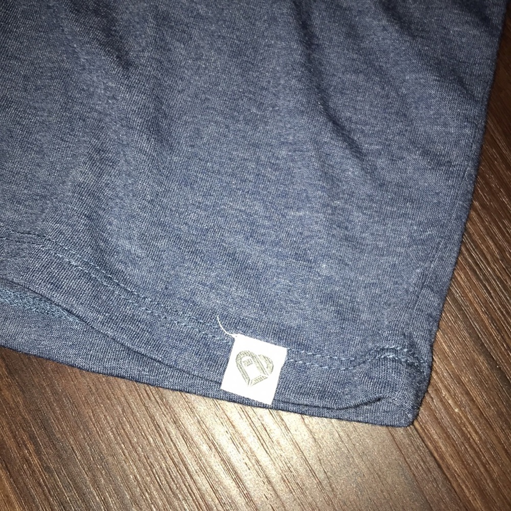 West Virginia Mountaineers Blue Cody Meet & Greet Hooded Long Sleeve T-Shirt NWT - Picture 3 of 6